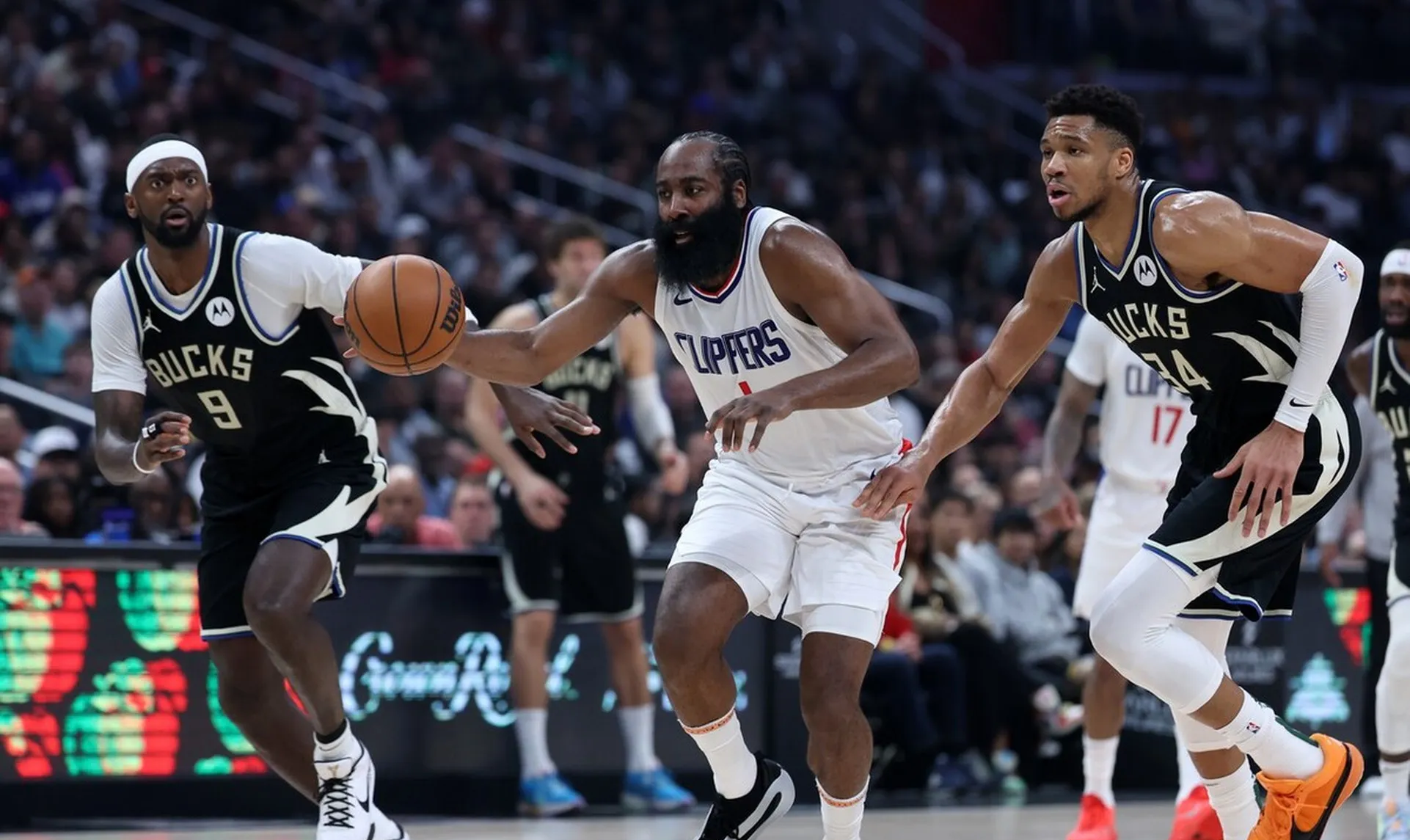 关于关键时刻洛杉矶快船调整名单——NBA总决赛节点到来,态度坚定,更衣室氛围转暖的信息 关于关键时刻洛杉矶快船调整名单——NBA总决赛节点到来,态度坚定,更衣室氛围转暖的信息