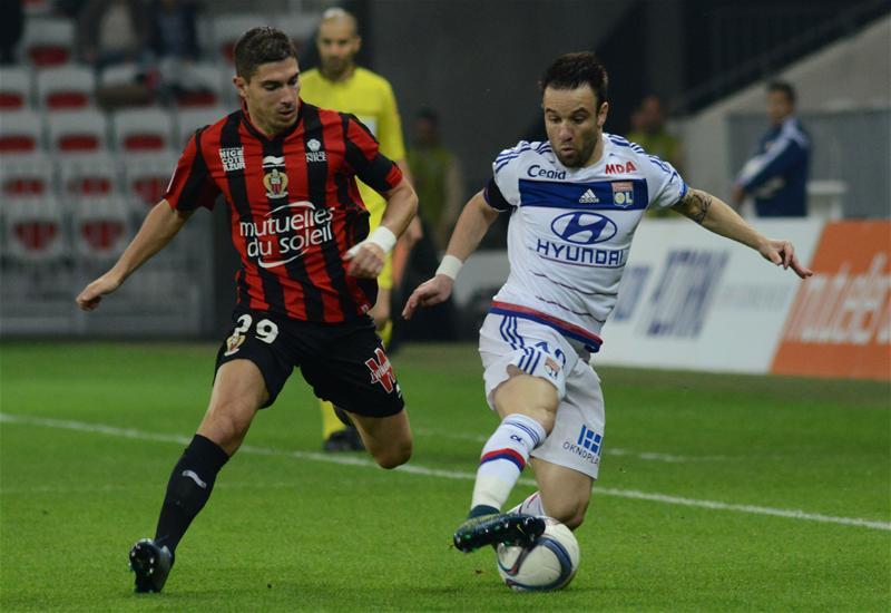 包含德国杯赛程吃紧；里昂赛后远射贴柱；话题不断；心理建设被强调的词条